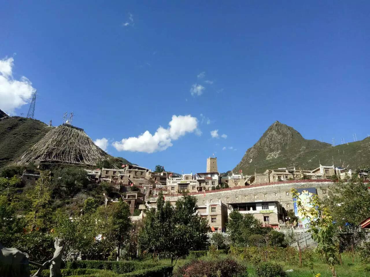 理县甘堡藏寨攻略,理县甘堡藏寨门票/游玩攻略/地址/图片/门票价格