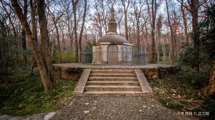 南京灵谷景区-宝公塔和三绝碑游玩攻略-灵谷景区-宝公塔和三绝碑门票