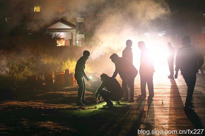 旅行者一号拍回来的真实图片 100t0d0000006qm7sD856_R_671_10000_Q90.jpg?proc=autoorient