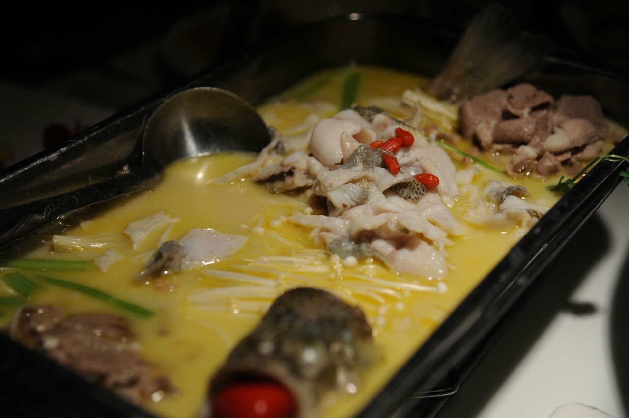 新白鹿餐厅(南京东路店)