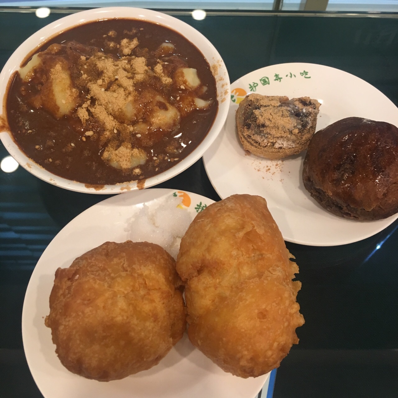 【携程美食林】北京护国寺小吃餐馆,还不错,不过驴打滚有点干了,价位