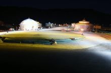 新疆 大型演出 东归印像 巴音布鲁克 东归印象舞台表演晚上10:30开始，晚上12:00结束，很冷，