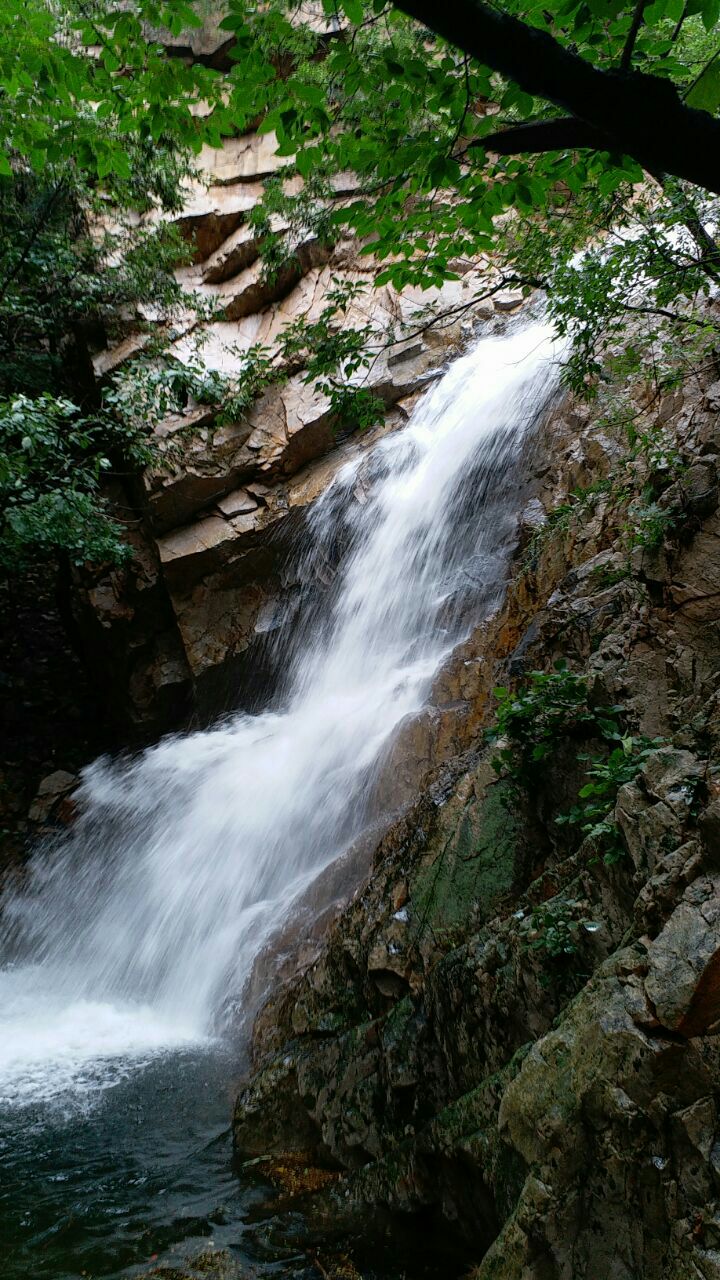 梨木台自然风景区地处天津最北端,被称为"天津北极.