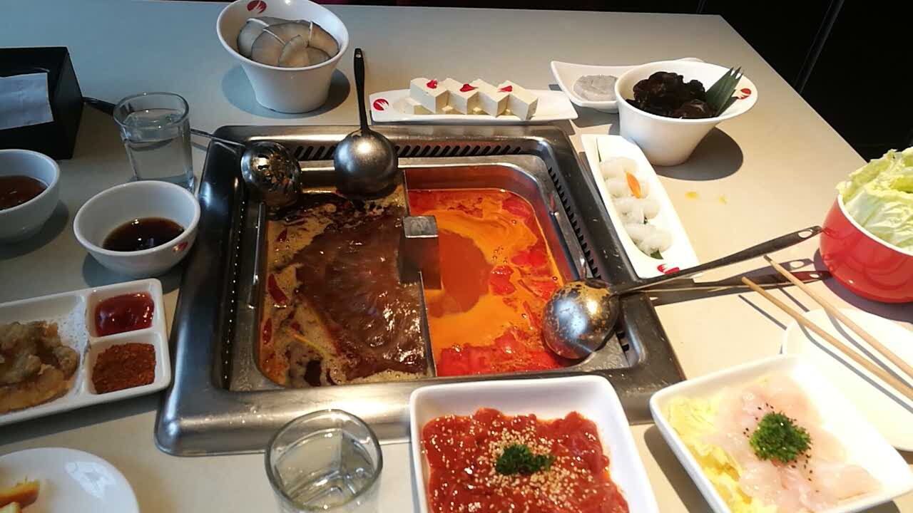 海底捞火锅(泉城路店)