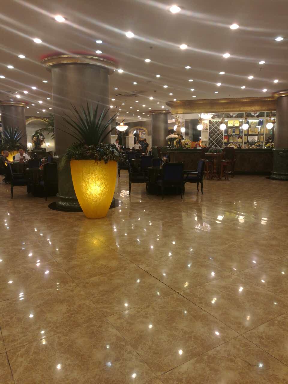 2021来缘大酒店美食餐厅,经常来这家 非常喜欢这里的. 【去哪儿攻略】