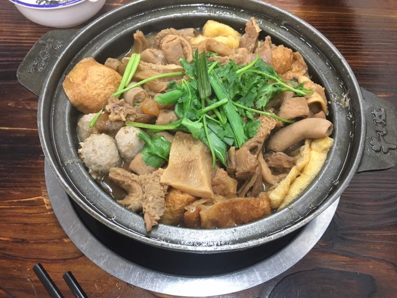 牛小灶牛杂煲(石桥店)