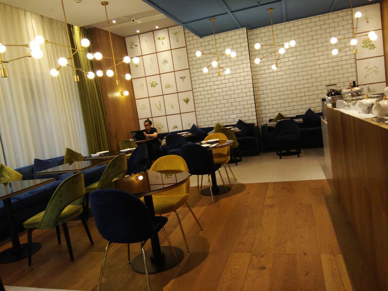 2021芳满庭粤菜餐厅(丹阳吾悦店)美食餐厅,环境很美,很优雅,是一个喝.