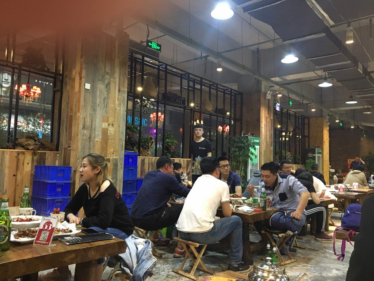 济南老金烧烤(泉城路店)好吃吗,老金烧烤(泉城路店)味道怎么样,环境