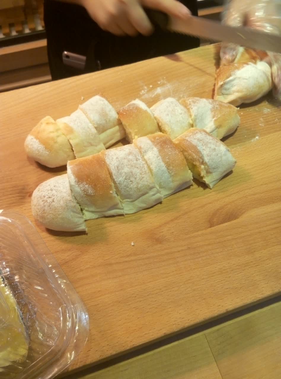 可颂坊(连城新天地店)