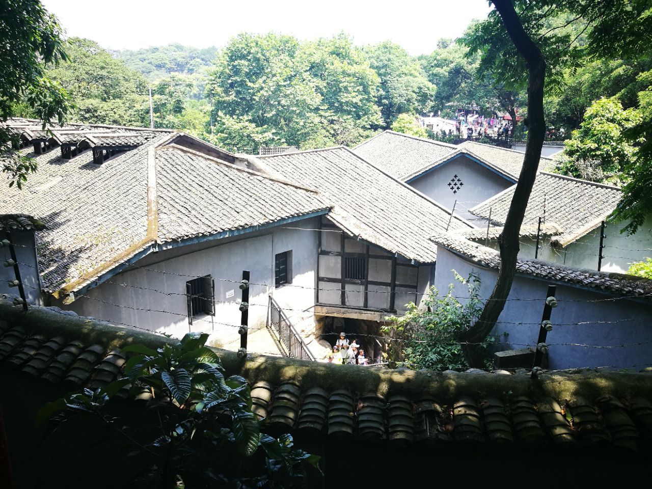 渣滓洞,位於歌樂山麓,革命教育基地,紅色旅遊景區,免費參觀.