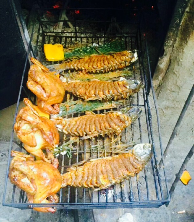 老杨家果木烤鸡店 直线距离6.3km