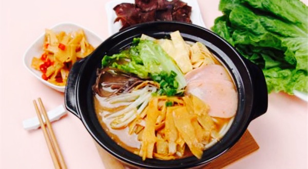 风味砂锅居(泰古店) 26/人 快餐简餐 直线距离393m