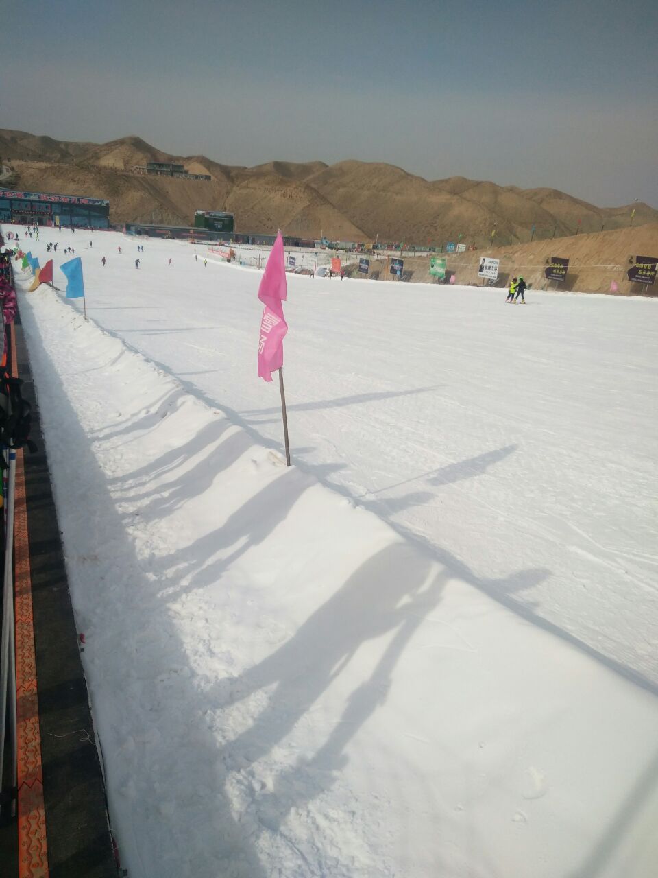 甘肃临夏滑雪场图片