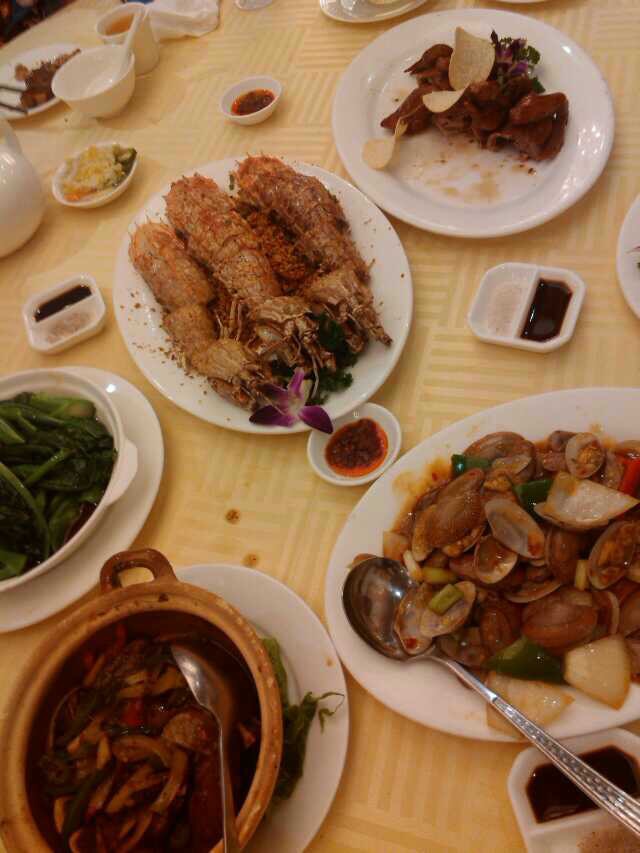 【攜程美食林】澳門財神爺海鮮飯店餐館,第一次見這麼大的皮皮蝦,推薦