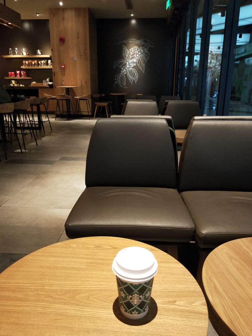 星巴克(宝山购物中心店)