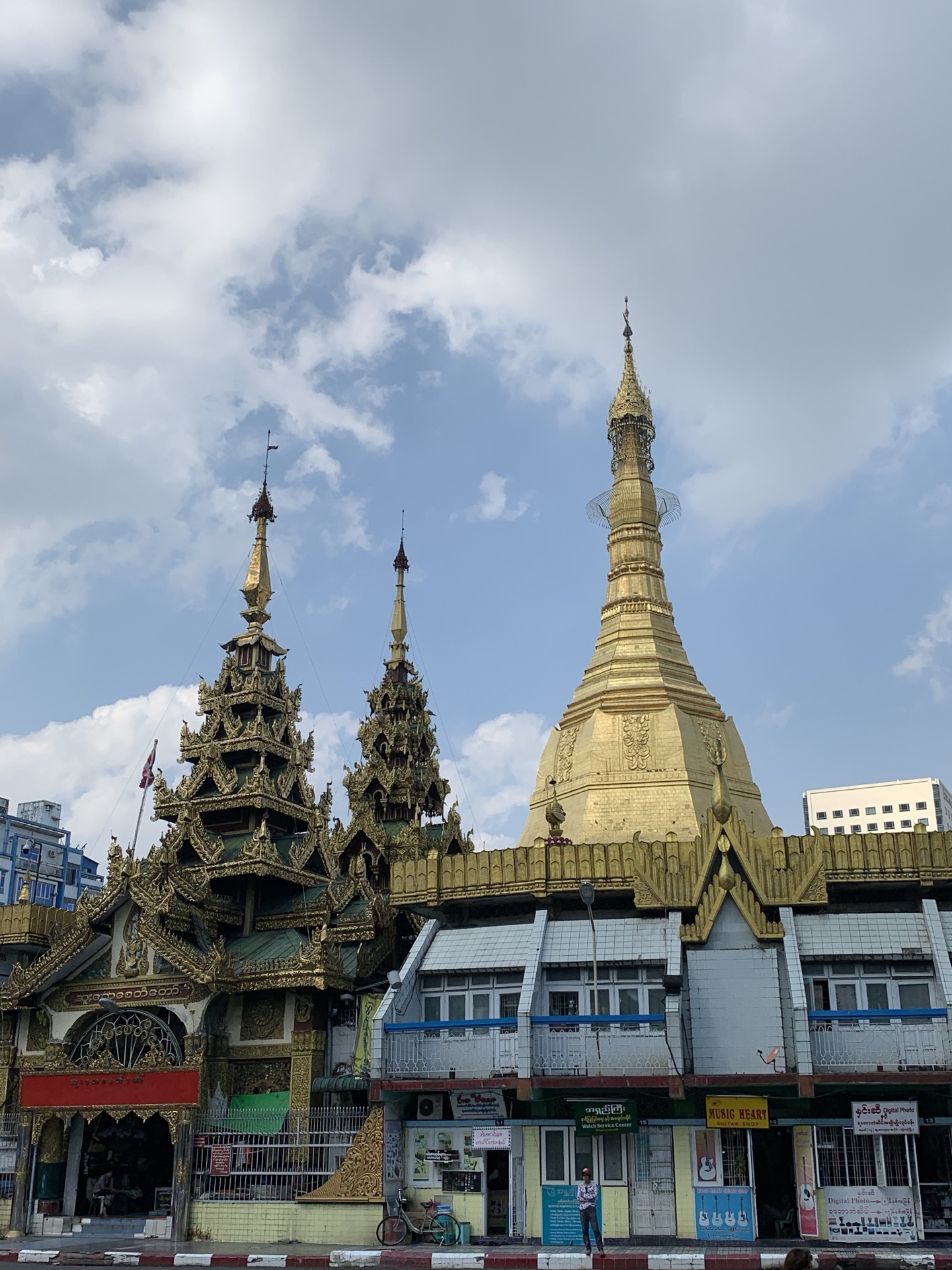 2022苏雷塔游玩攻略,位于市中心城区,市政厅旁边.【去哪儿攻略】