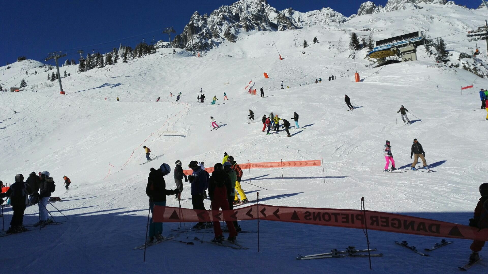 勃朗滑雪场图片