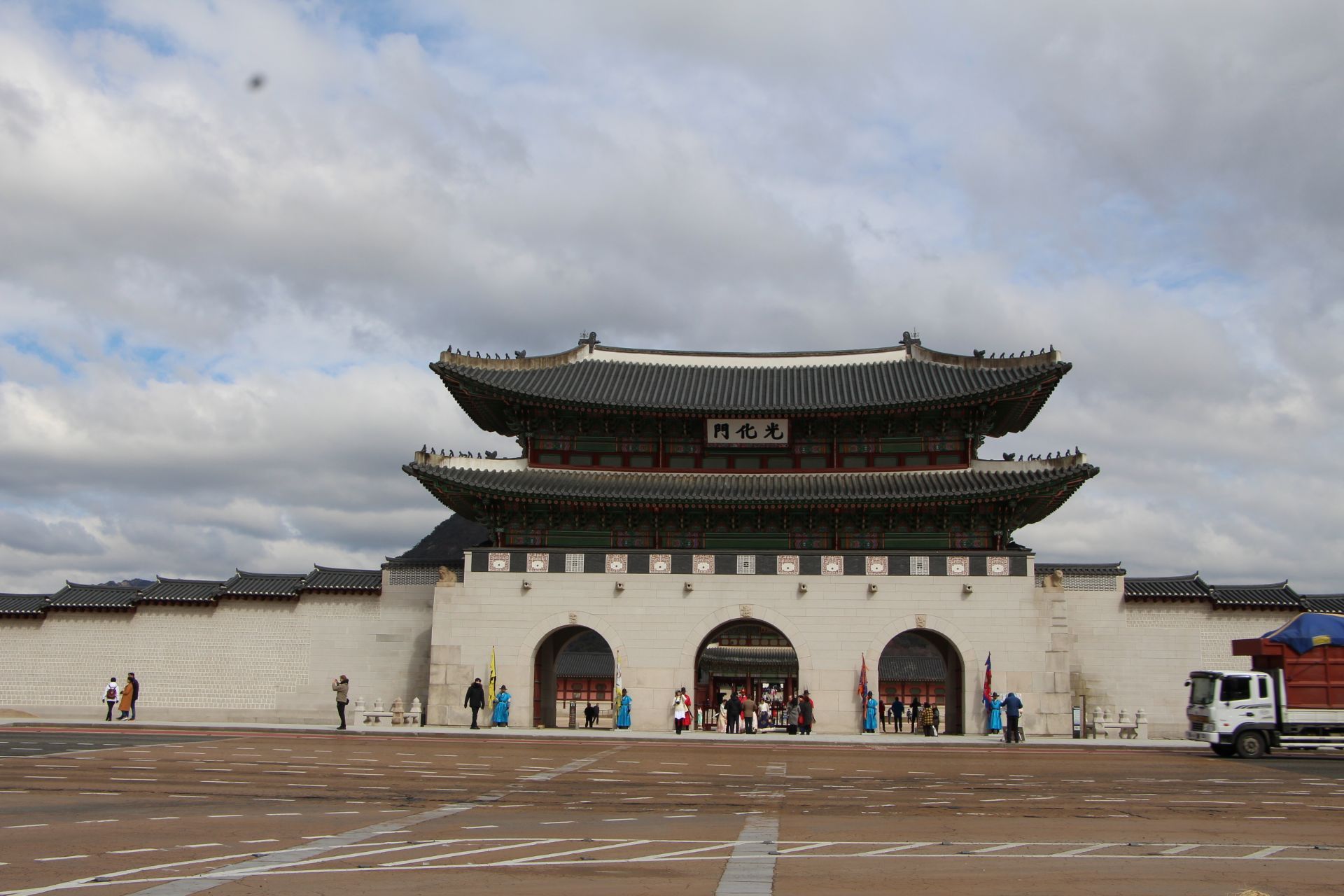 2026光化门游玩攻略,光华门可是首尔的地标性建筑...【去哪儿攻略】