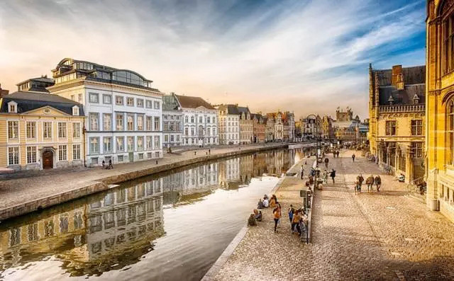 旅游季，可以开启比利时艺术生活！