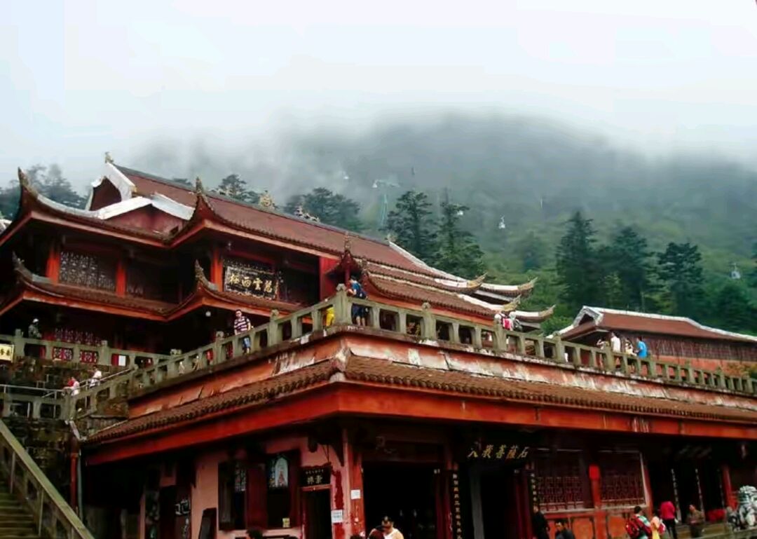 峨眉山接引殿好玩吗,峨眉山接引殿景点怎么样_点评_评价【携程攻略】