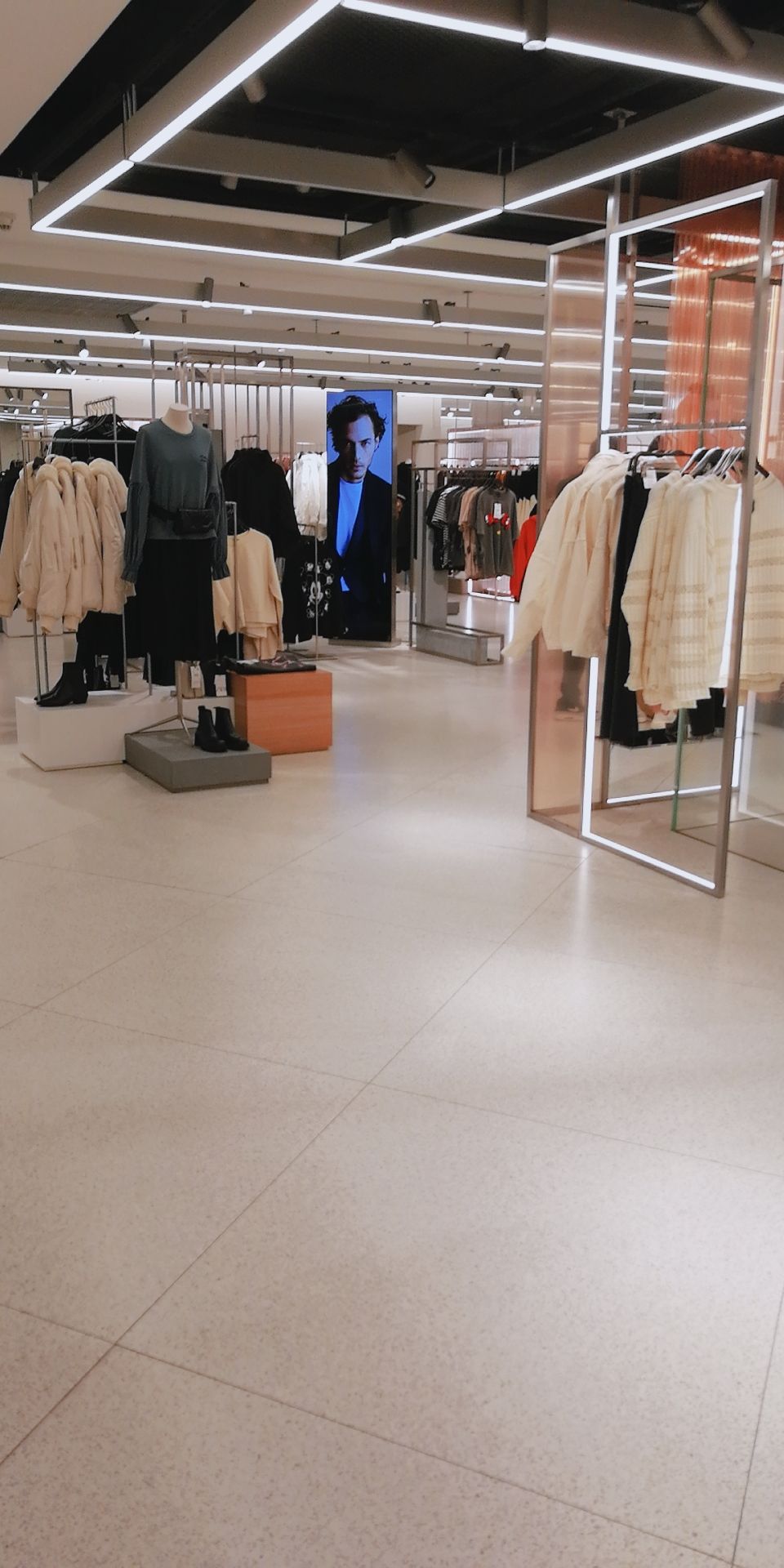 zara(时代广场店)