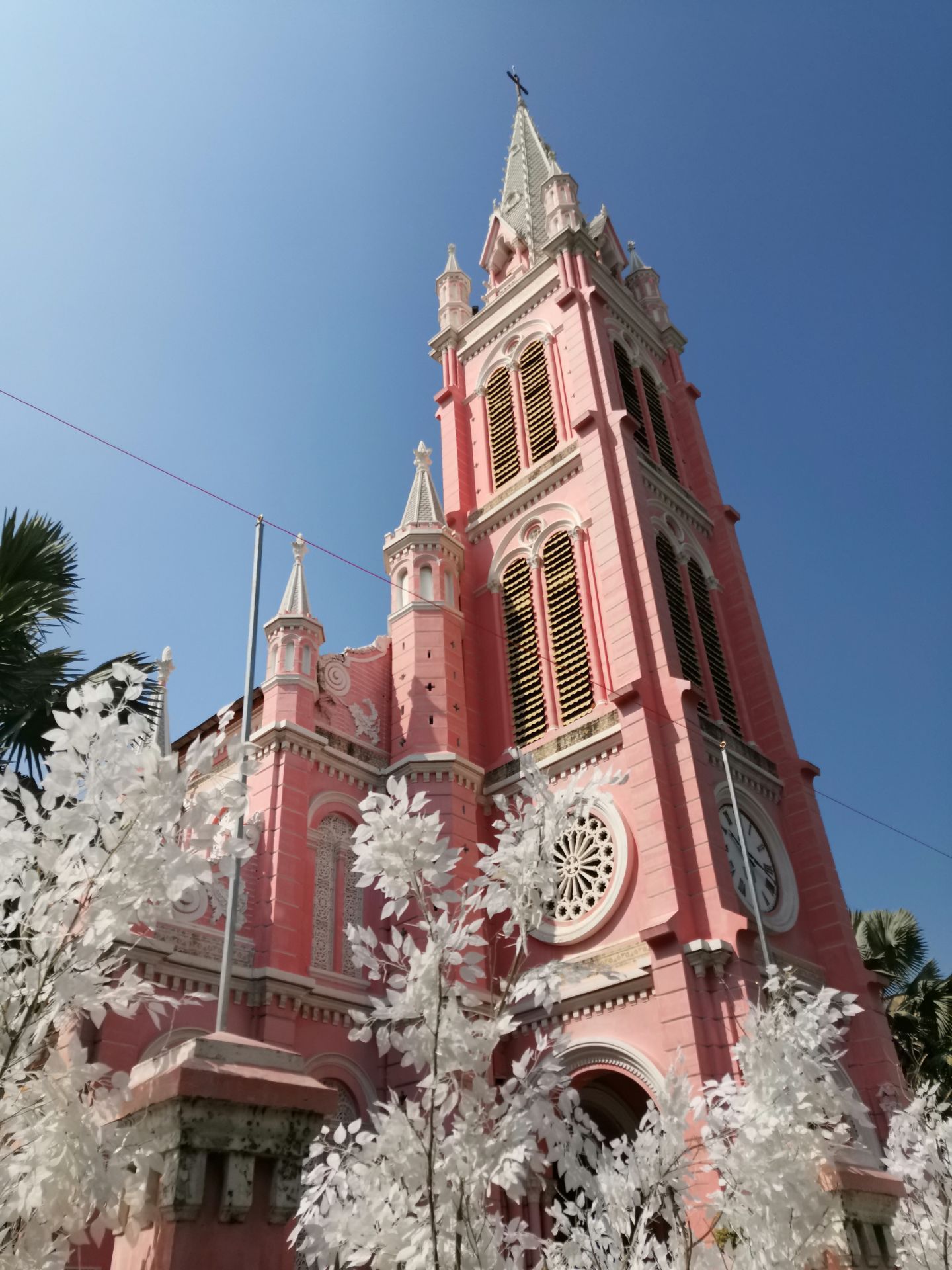 2023新定教堂游玩攻略,位于越南胡志明市的粉红色教...【去哪儿攻略】