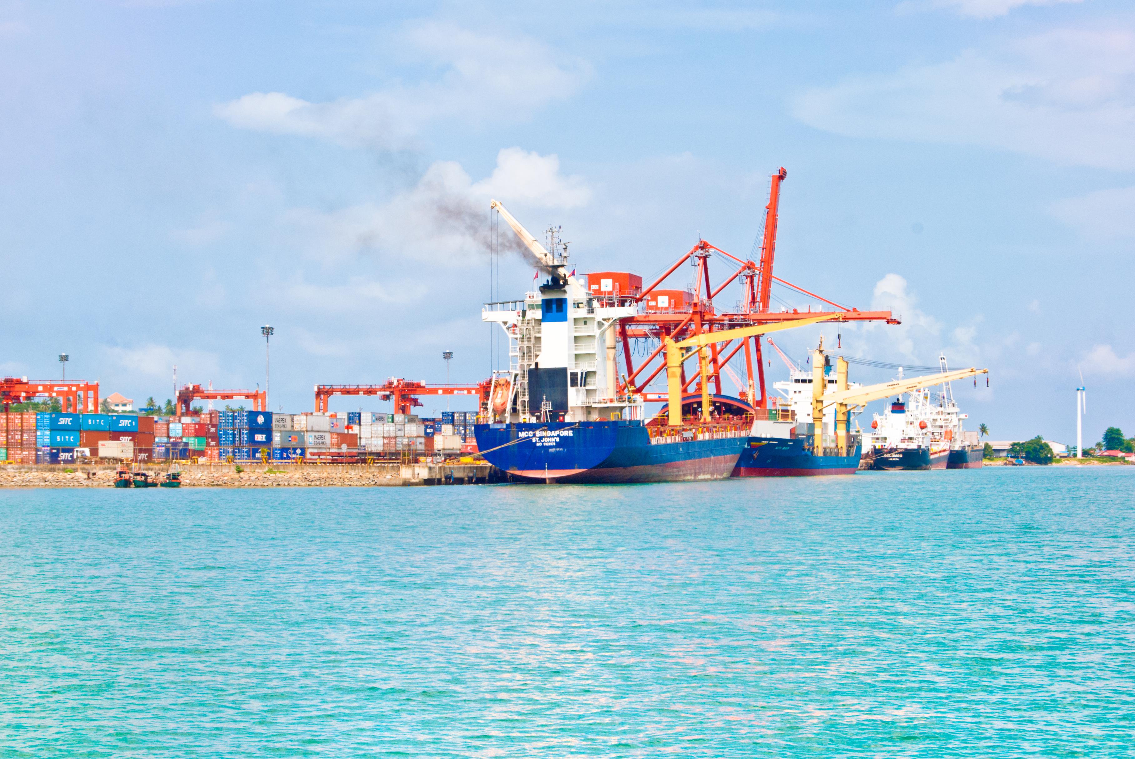 西哈努克城classic car showroom & jewelry boutique攻略-classic