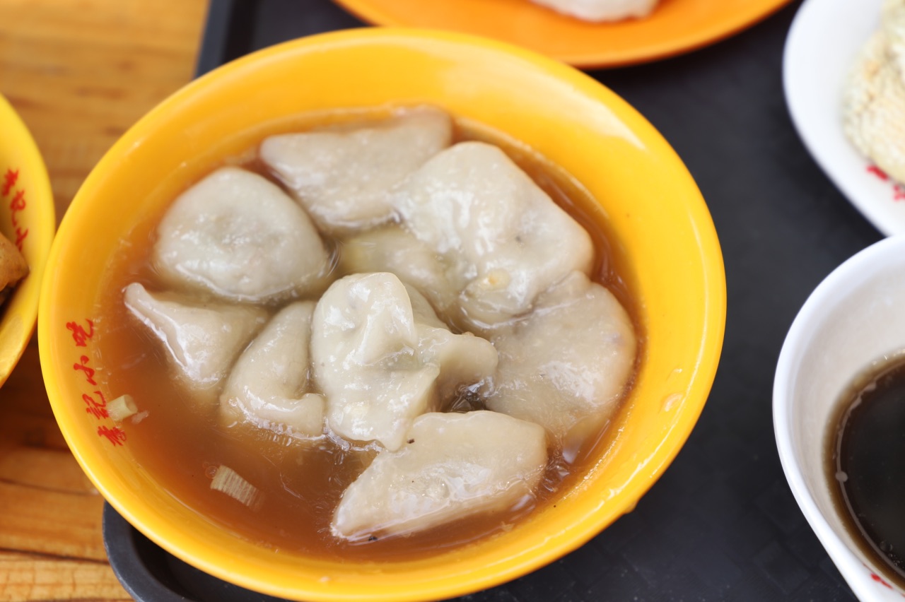 扁食拌麵鍋貼燒麥燙嘴豆腐芋餃鴨頭金包銀韭菜盒子
沙縣小吃不是