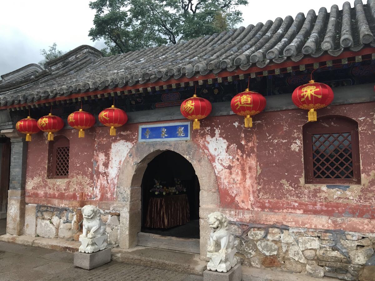 【携程攻略】北京北京凤凰岭景区景点,冲着龙泉寺去的,离市区很远