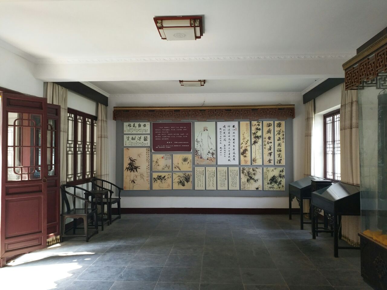 郑板桥读书处位于焦山风景名胜区内是旧时郑板桥读书的地方如今成为了