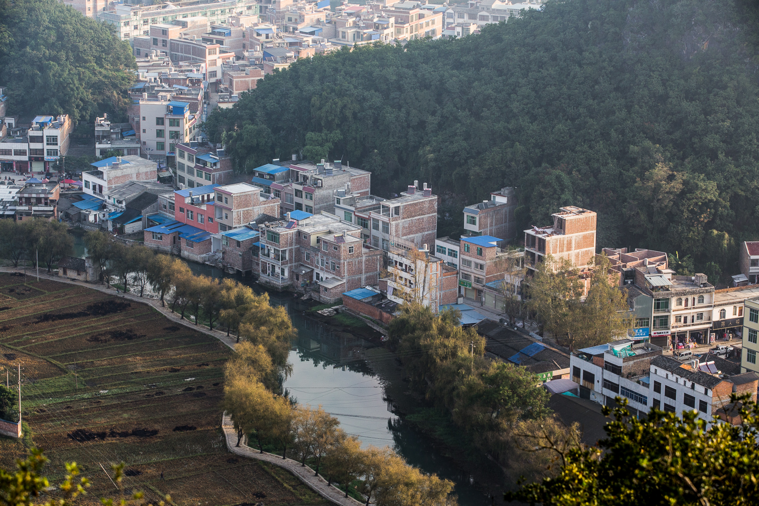 广南八宝风景区