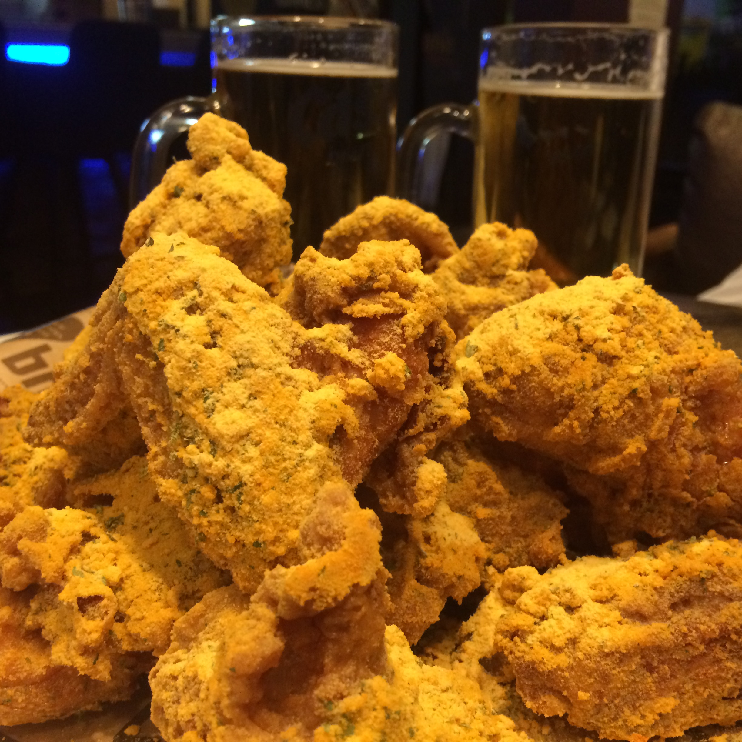 bbq橄榄油炸鸡与啤酒()