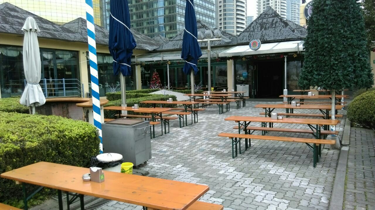 宝莱纳餐厅(陆家嘴店)