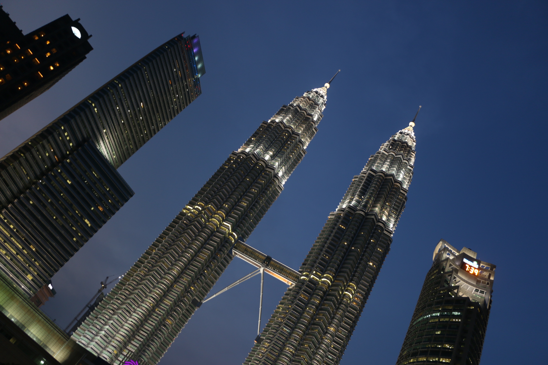 【携程攻略】吉隆坡双子塔景点,吉隆坡石油双子塔曾经也是世界最高的摩天大楼，坐落于吉隆坡市中市(K…