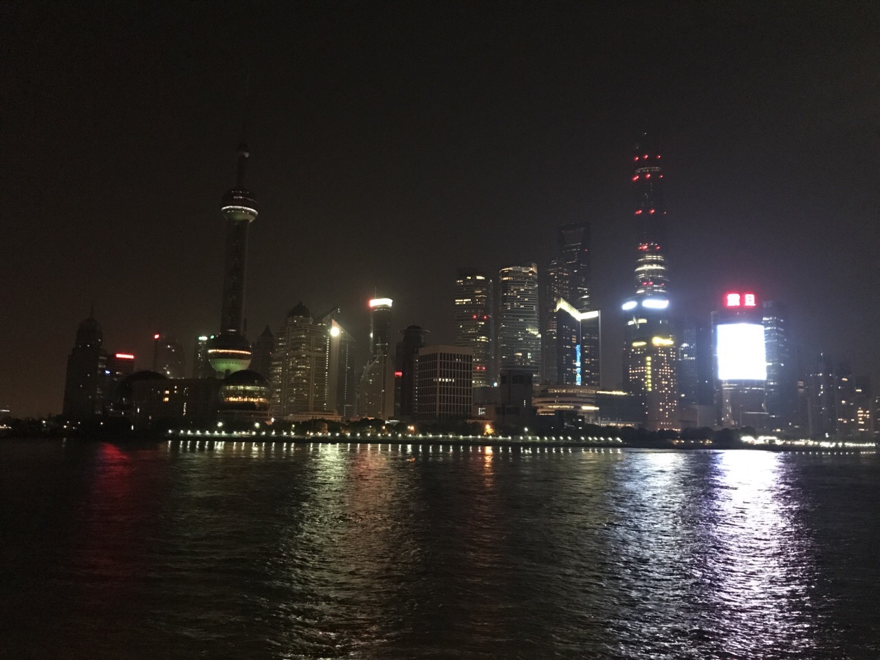 【携程攻略】上海外滩景点,夜景真的太漂亮啦!
