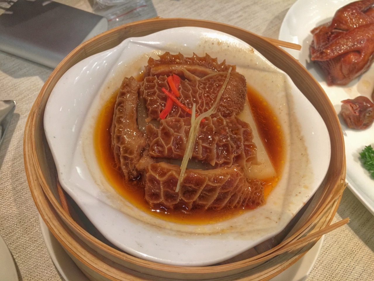 【携程美食林】上海御宝轩(益丰61外滩源店)餐馆,这家餐厅有着全