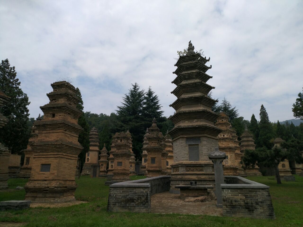 少林寺佛塔好玩嗎,少林寺佛塔景點怎麼樣_點評_評價【攜程攻略】