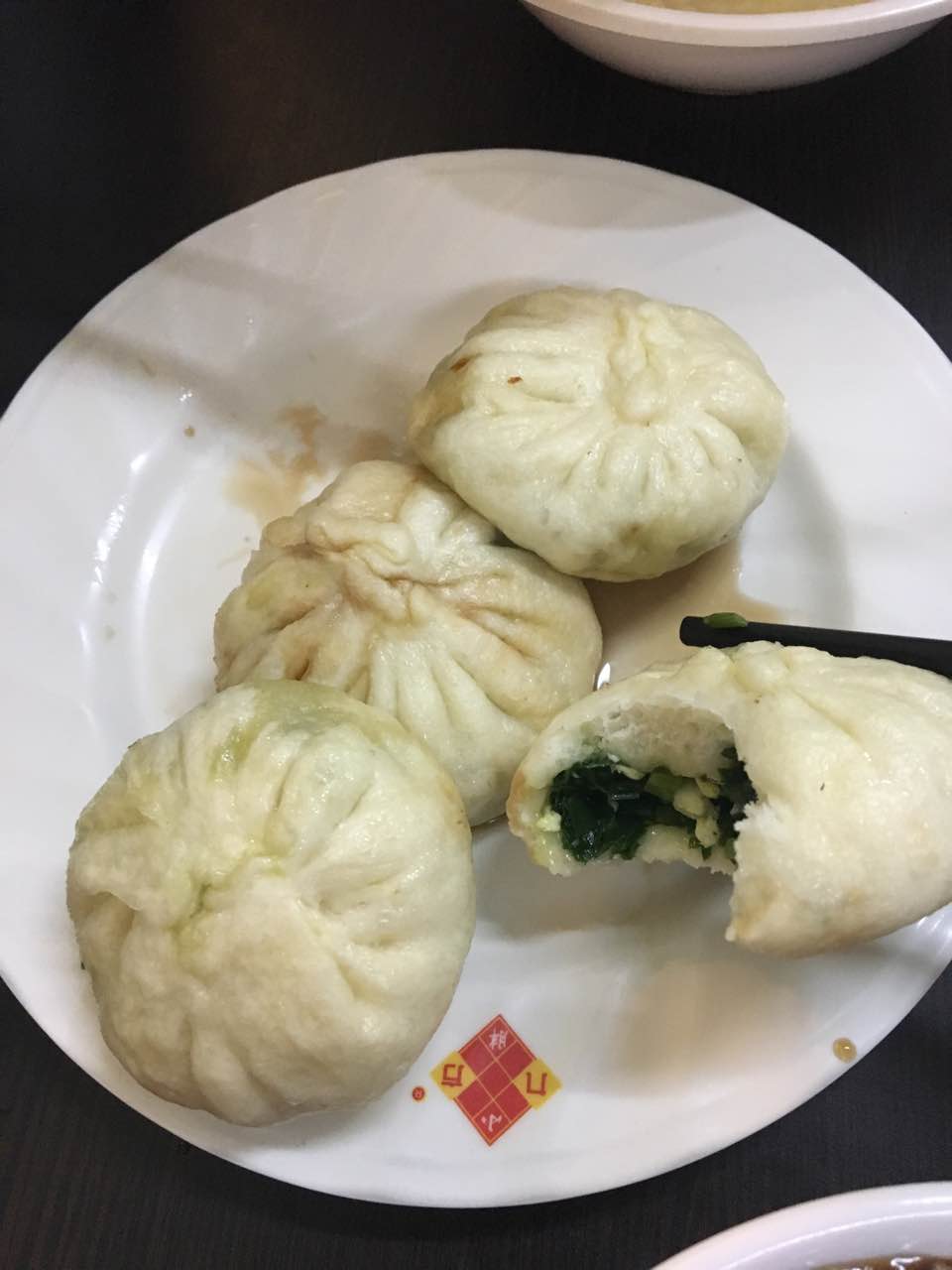 2023小胖包子王(劲松店)美食餐厅,环境卫生，美味可口，炒肝和... 【去哪儿攻略】