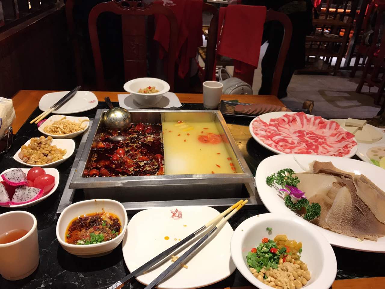 重庆高老九火锅(南京东路店)