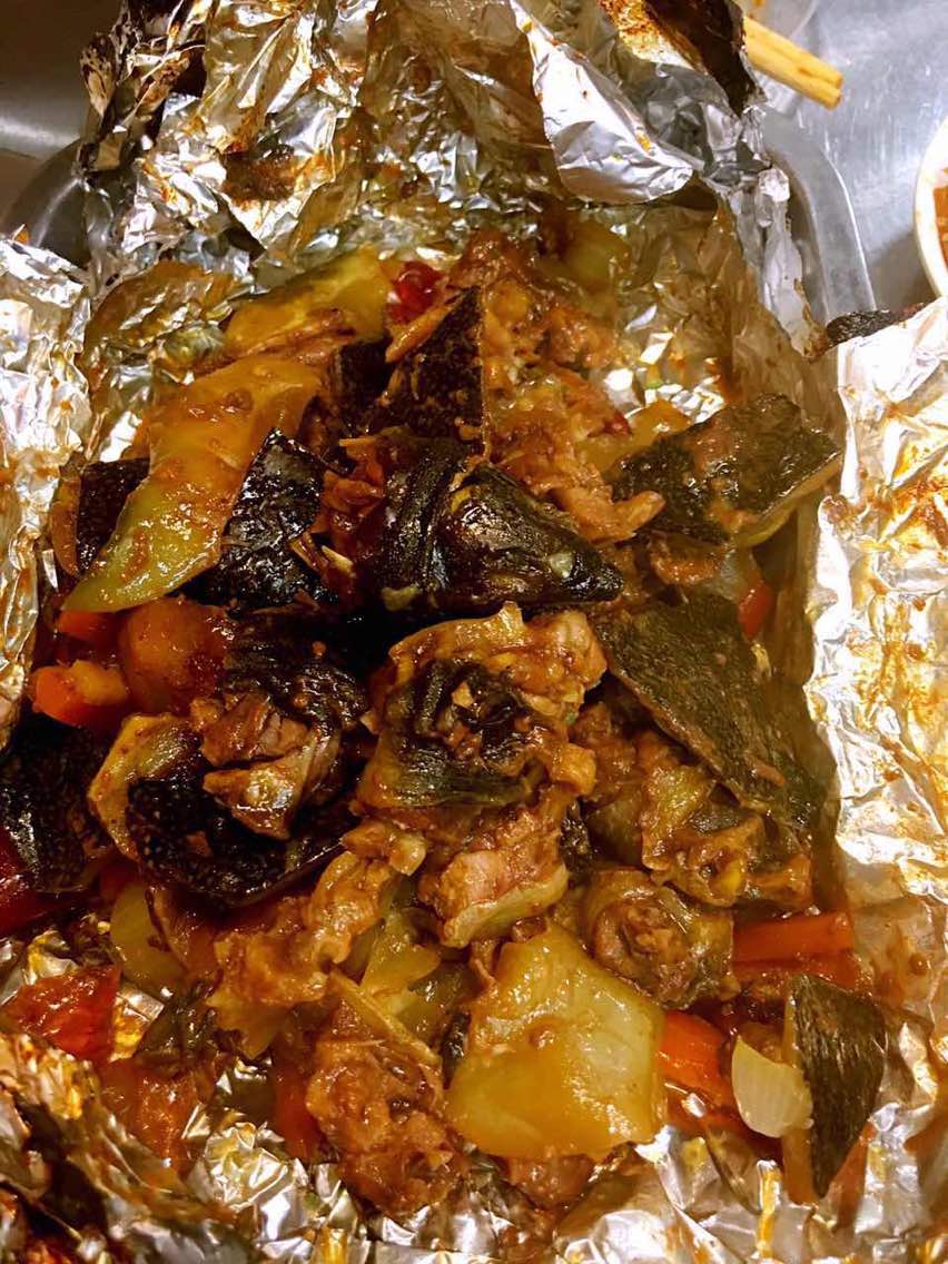 超级好吃 原生态的小串儿  美味的锡纸甲鱼 怎么就这么好吃呢