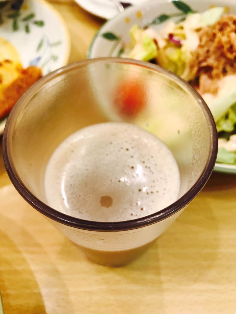 【携程美食林】上海萨莉亚(高科西路店)餐馆,饮料7元畅饮,有热饮,也有