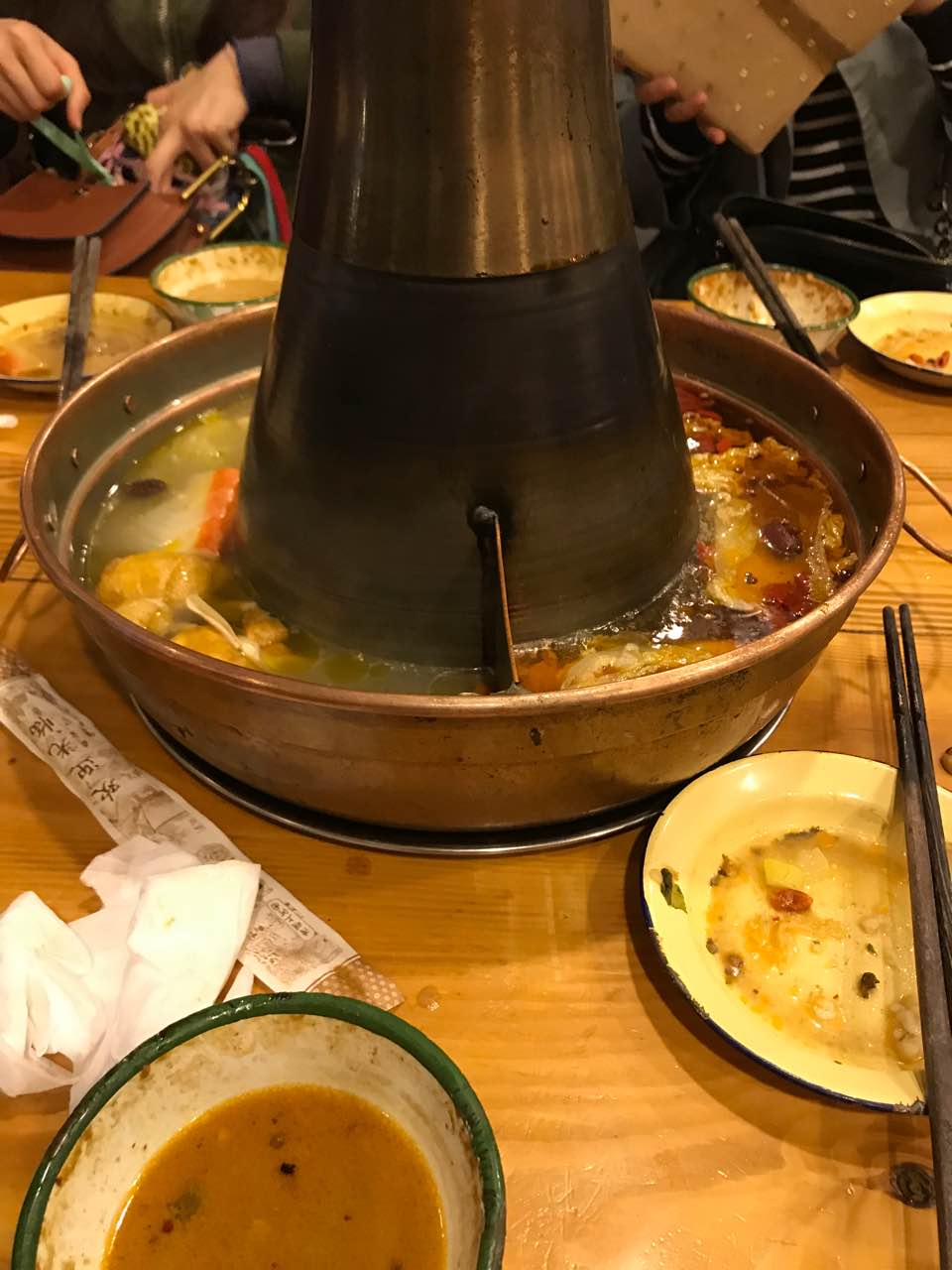 青岛东镇老火锅(闽江路店)好吃吗,东镇老火锅(闽江路店)味道怎么样