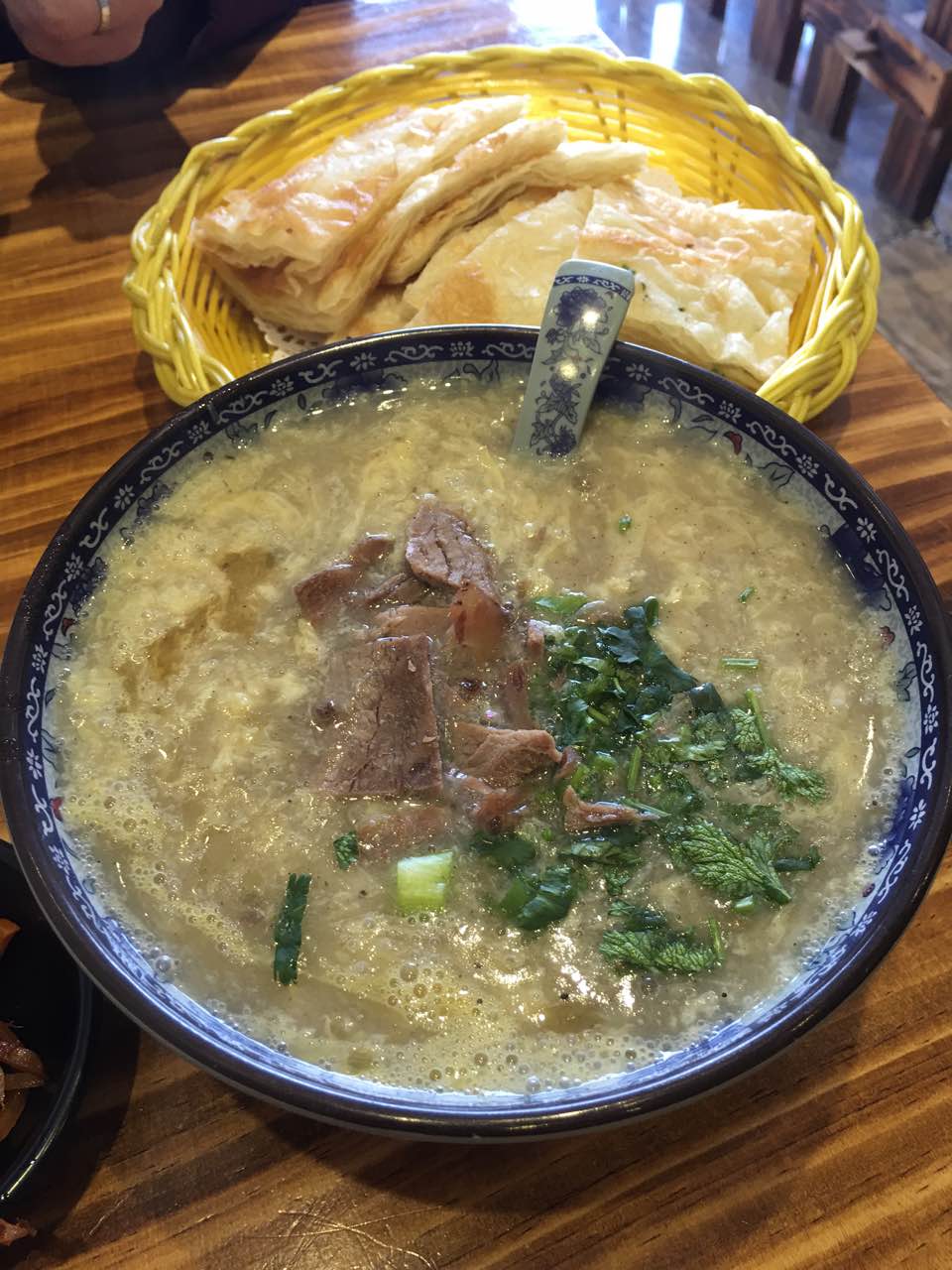 2021倔老头牛肉糁美食餐厅,味道不错,一直喜欢吃这个,.