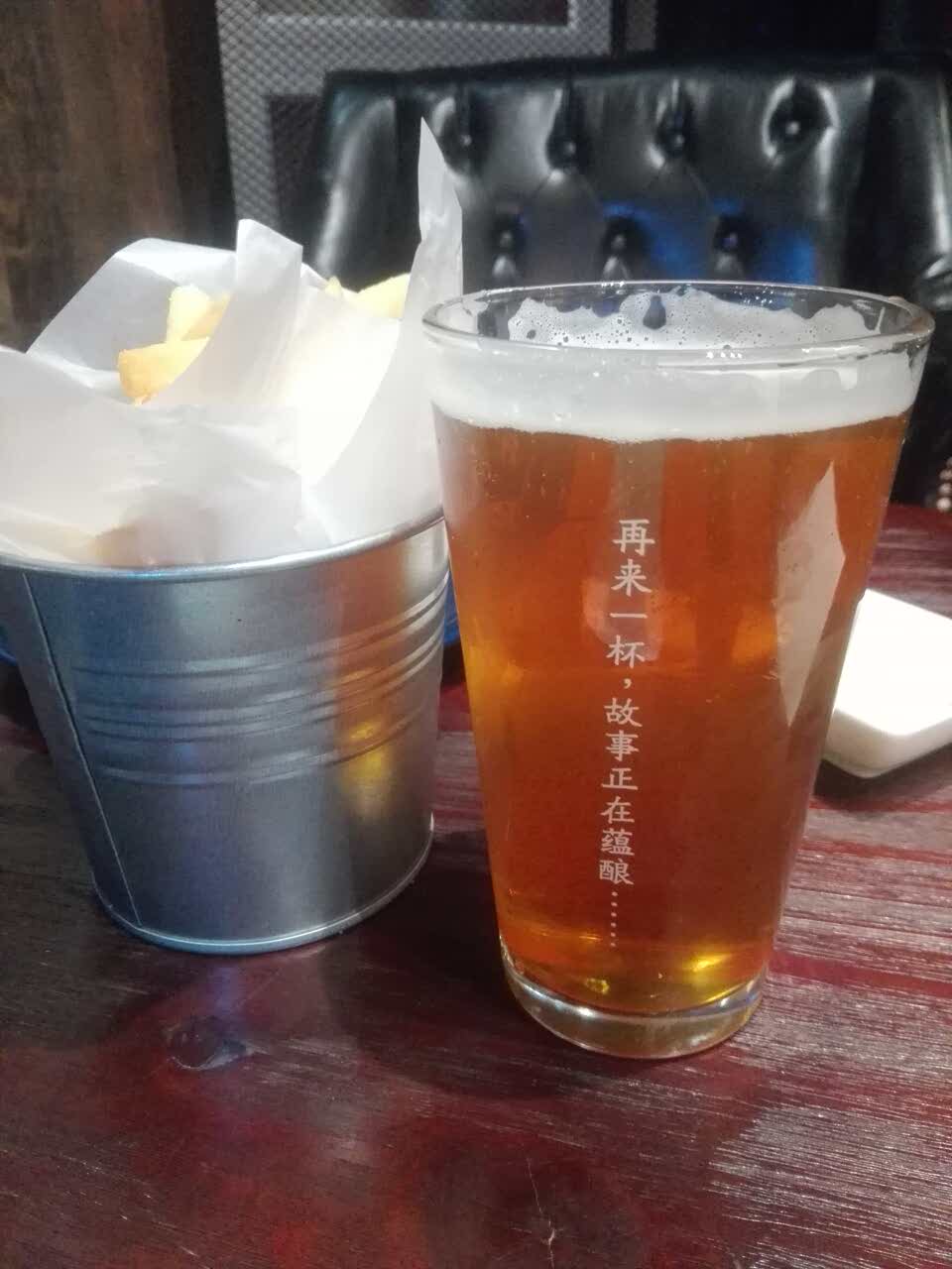 蕴酿精酿啤酒餐吧