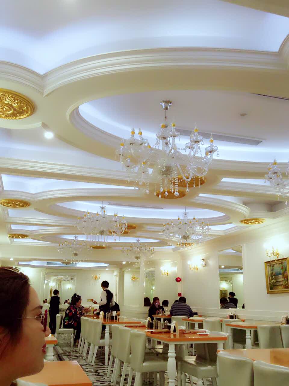 红房子西菜馆(淮海店)