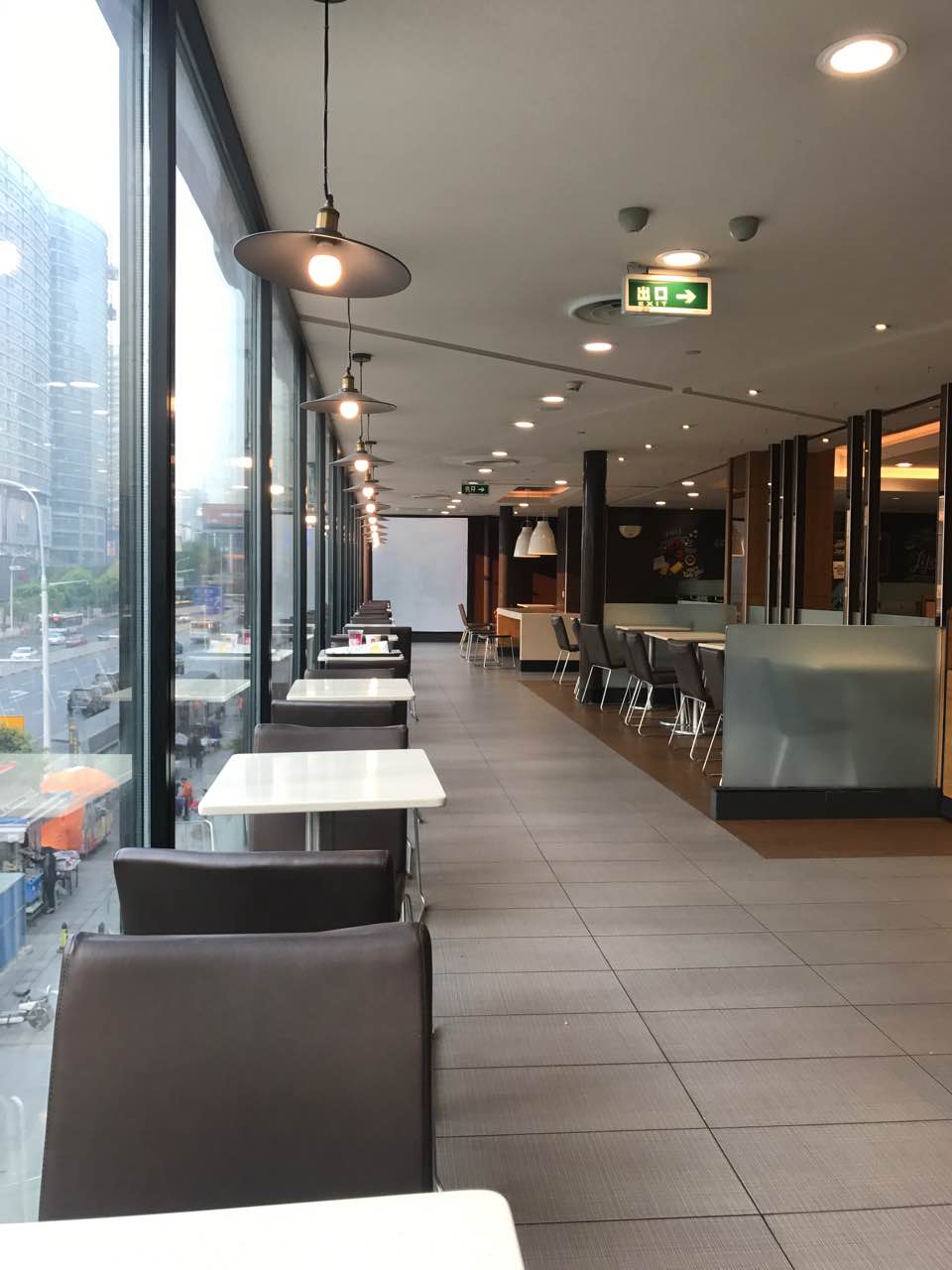 肯德基甜品站(新中南店)