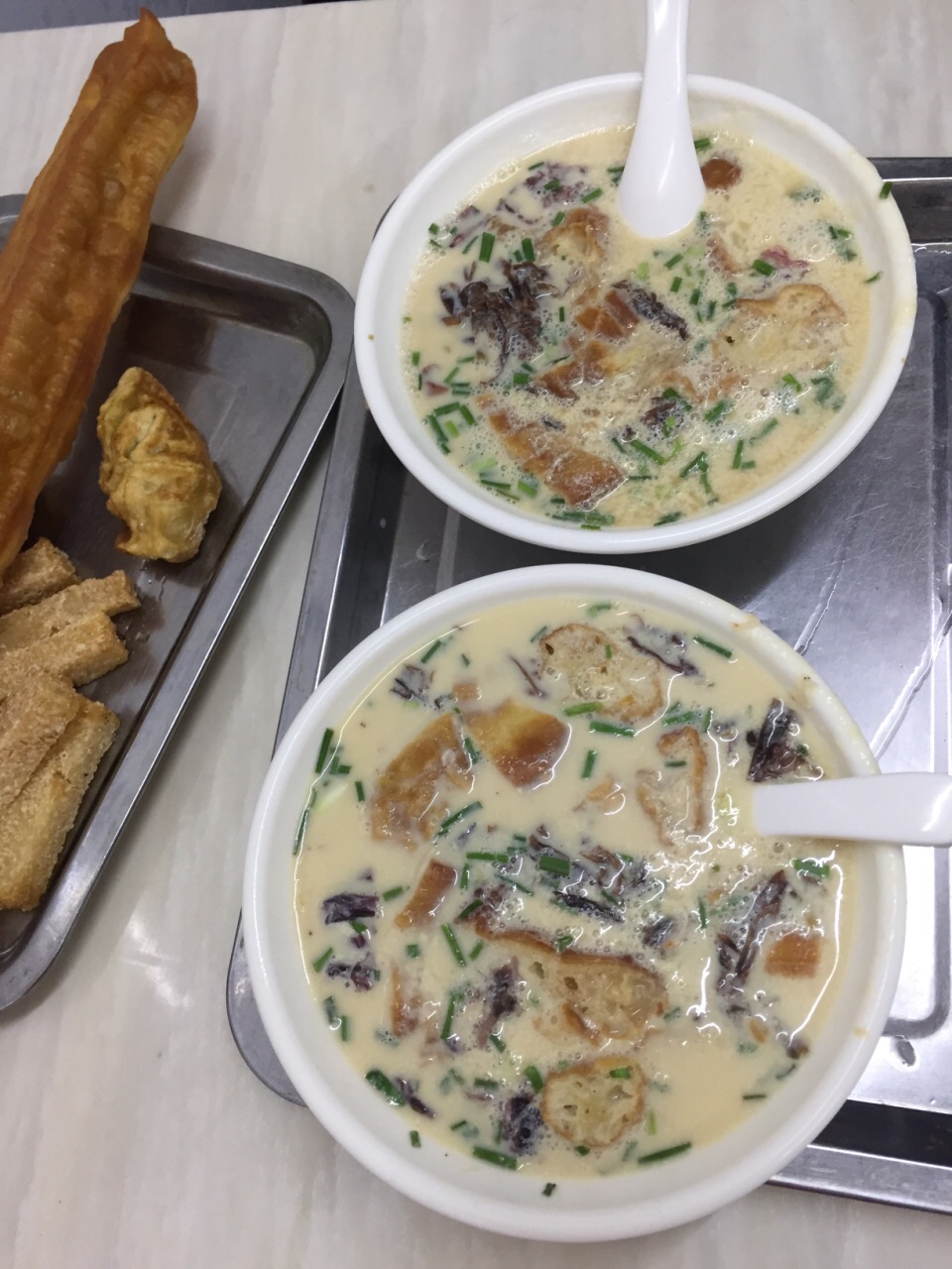 2023王阿姨豆浆油条美食餐厅,本来大饼油条是上海人传统的.