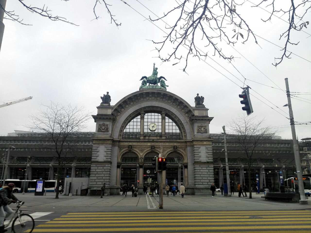 琉森火车站lucerne station