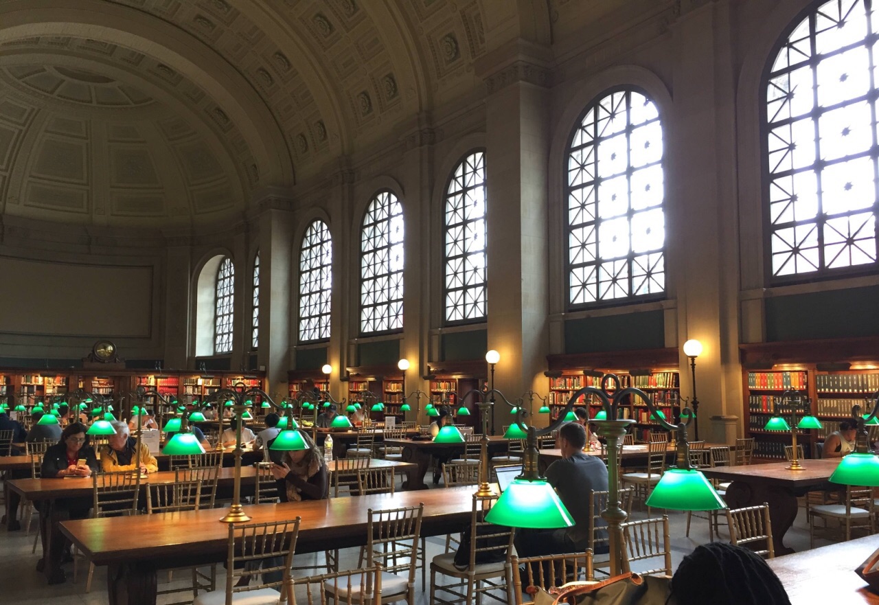 波士顿公共图书馆藏书量全美排名第三不用看书也看不懂光看看她的文艺