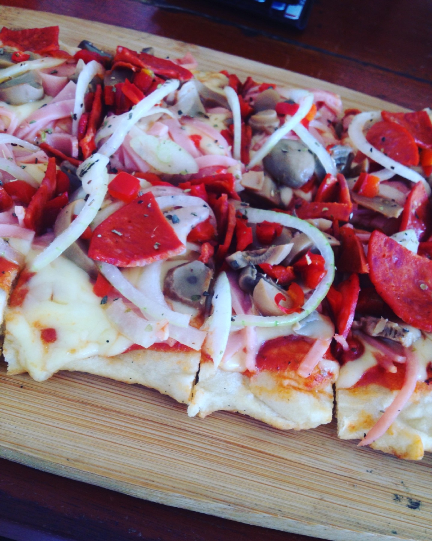 2022pizza pata美食餐厅,jalape09o pizza and pesto a.